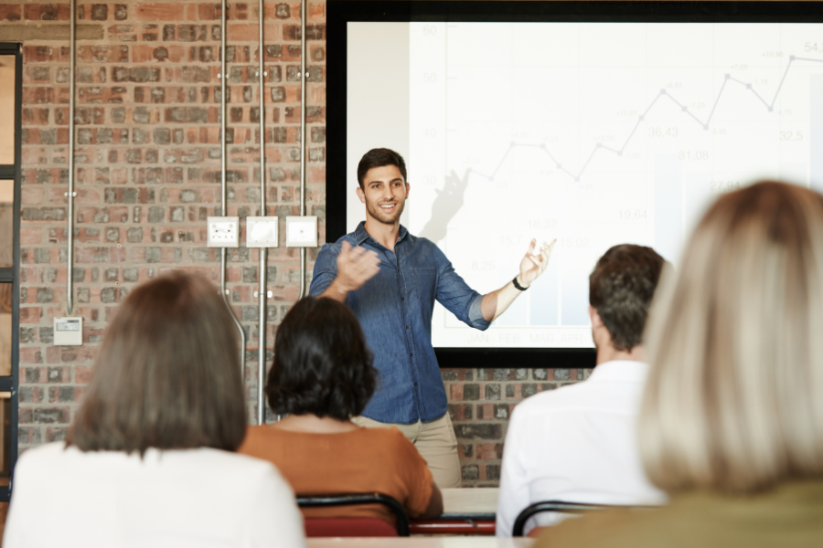 How to Own the Stage: Public Speaking Mastery